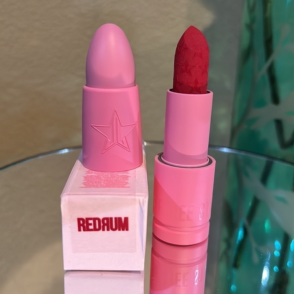 Jeffree Star Velvet Trap lipstick in color Redrum. New!